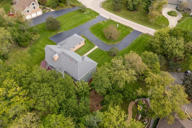 21680 Cambridge Drive, Kildeer, IL 60047