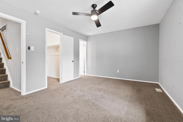 10 DURHAM TER, Eastampton, NJ 08060