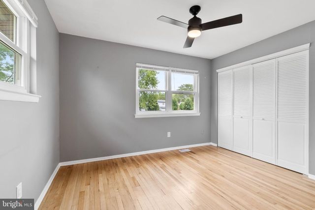 10 DURHAM TER, Eastampton, NJ 08060