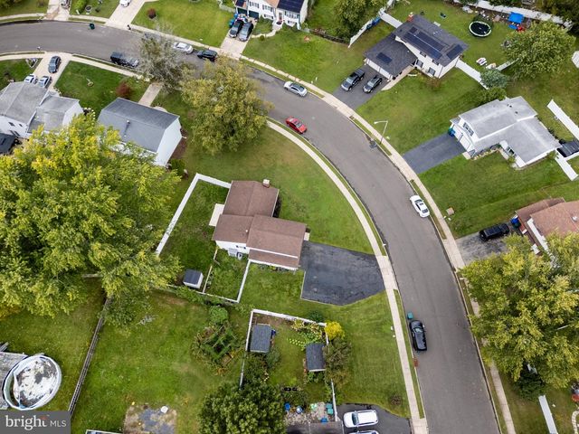 10 DURHAM TER, Eastampton, NJ 08060