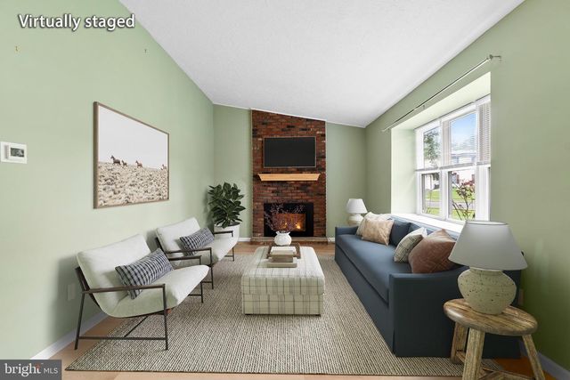 10 DURHAM TER, Eastampton, NJ 08060