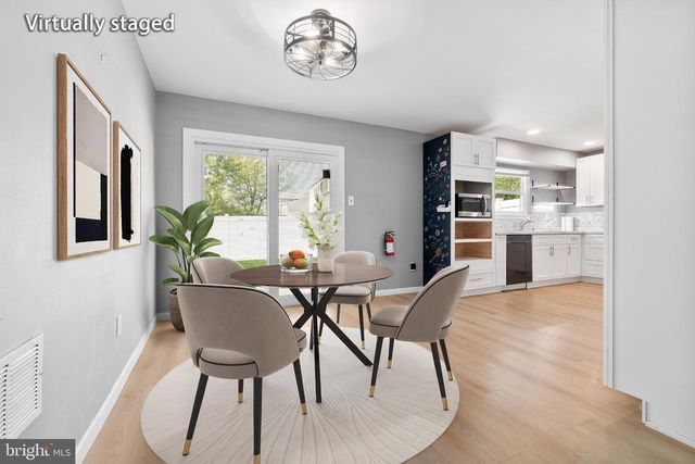 10 DURHAM TER, Eastampton, NJ 08060