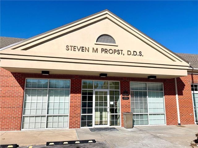 3904 Beck Road, St Joseph, MO 64506