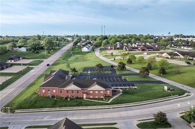 3904 Beck Road, St Joseph, MO 64506