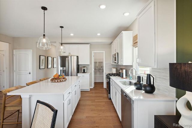 27148 Silo Drive, Saline, MI 48176