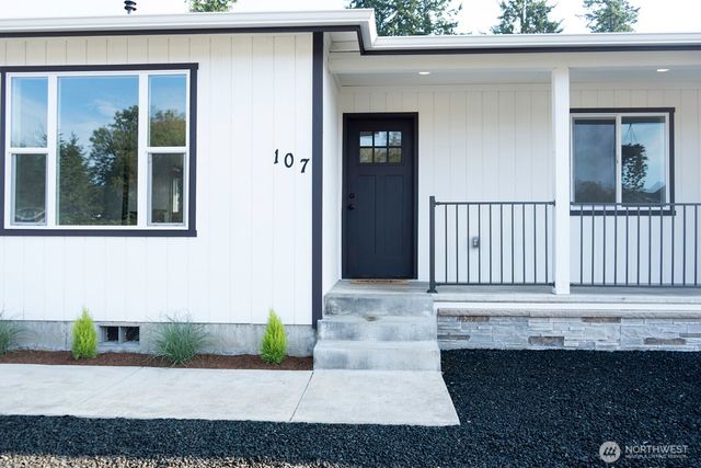 107 Cascade Court, Elma, WA 98541
