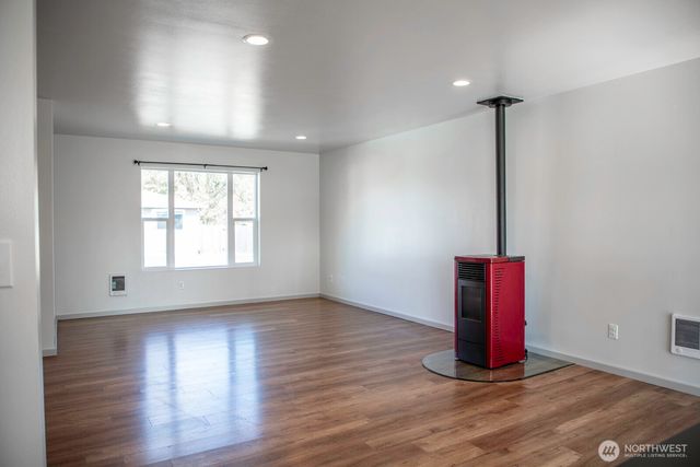 107 Cascade Court, Elma, WA 98541