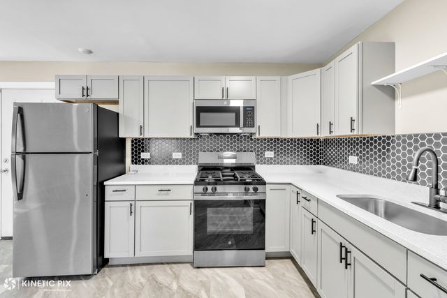 1954 Concord Drive, Chicago Heights, IL 60411