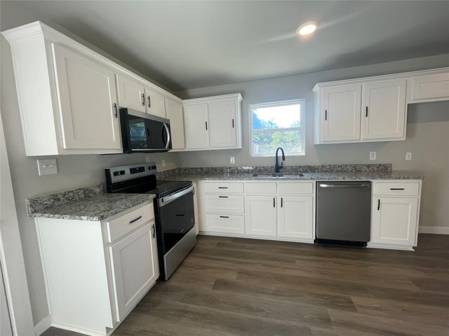 9315 LYNDA Lane, Hawk Cove, TX 75474
