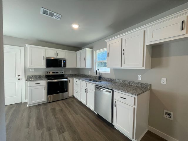9315 LYNDA Lane, Hawk Cove, TX 75474