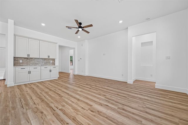 1424 Flamingo Street, Conroe, TX 77385