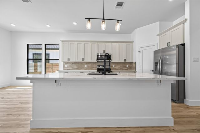 1424 Flamingo Street, Conroe, TX 77385