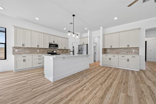 1424 Flamingo Street, Conroe, TX 77385