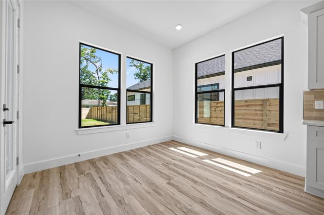 1424 Flamingo Street, Conroe, TX 77385