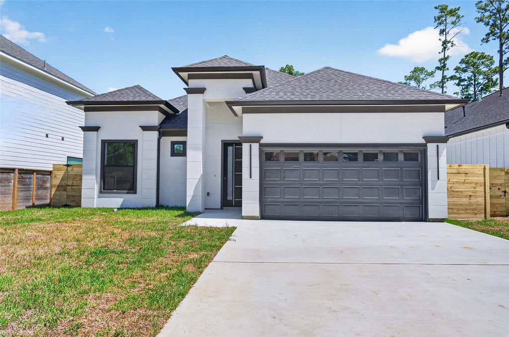 1424 Flamingo Street, Conroe, TX 77385