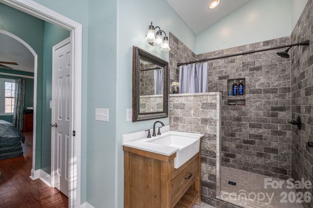 3272 Oak Ridge Circle, Lincolnton, NC 28092