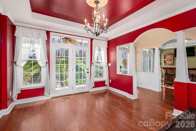 3272 Oak Ridge Circle, Lincolnton, NC 28092