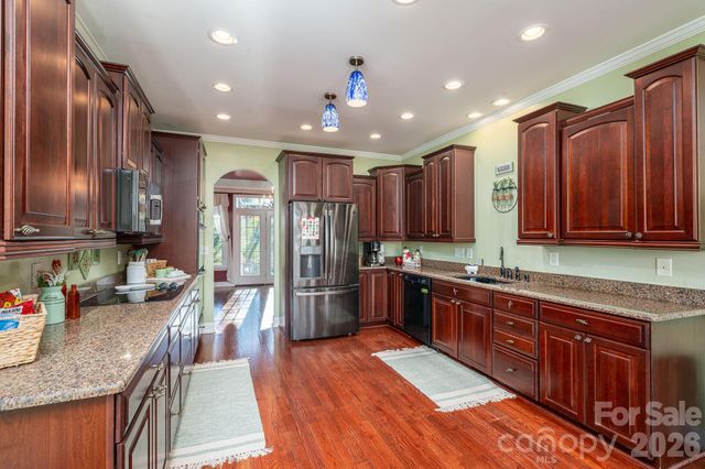 3272 Oak Ridge Circle, Lincolnton, NC 28092