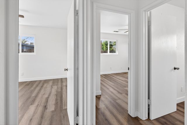 1119 W Dove Drive, Visalia, CA 93291