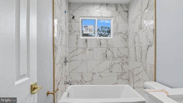 2238 15TH ST NE, Washington, DC 20018