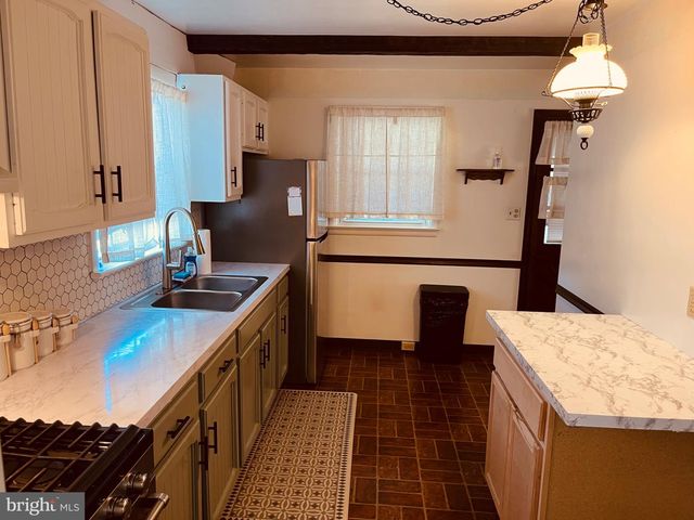 108 ROCKWOOD AVE, York, PA 17406
