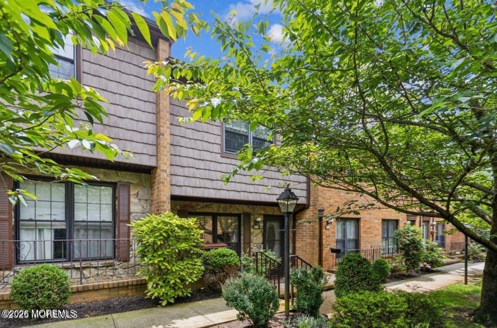 321 Spring Street 8, Red Bank, NJ 07701
