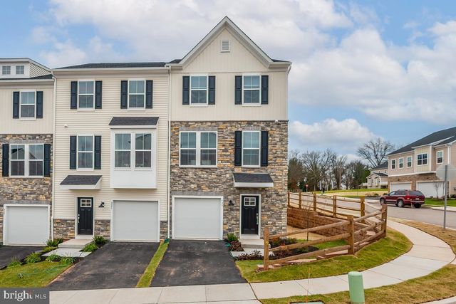 923 MAGNOLIA LN, Spring City, PA 19475