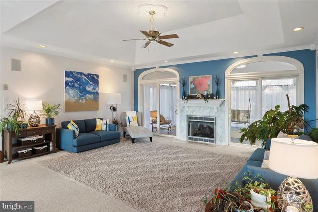 100 COTTAGE DR, Luray, VA 22835