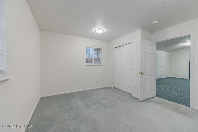 3683 E Mullan Ave, Post Falls, ID 83854
