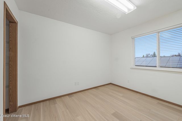 3683 E Mullan Ave, Post Falls, ID 83854