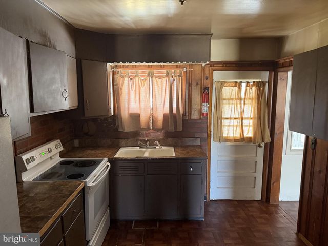126 S. SHELLEY DR, Claymont, DE 19703