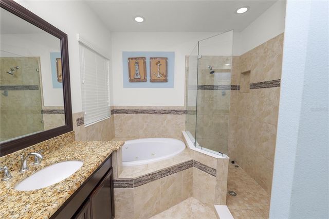 8775 SENTIERO DRIVE, Land O Lakes, FL 34637