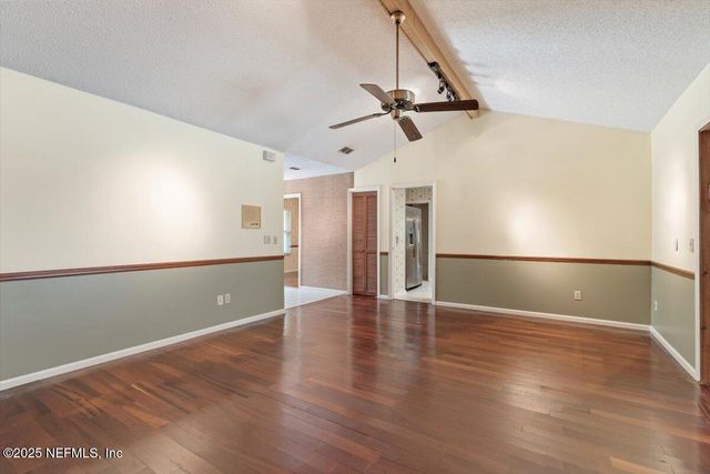 309 DEVONSHIRE Lane, Orange Park, FL 32073