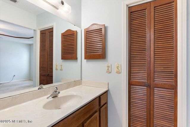 309 DEVONSHIRE Lane, Orange Park, FL 32073