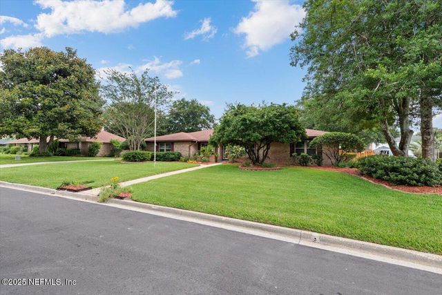 309 DEVONSHIRE Lane, Orange Park, FL 32073