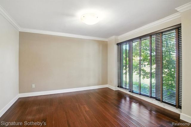5130 Provincial Drive, Bloomfield Hills, MI 48302