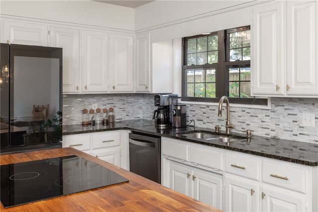 2795 E Hardy Lane, Fayetteville, AR 72703