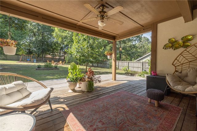 2795 E Hardy Lane, Fayetteville, AR 72703