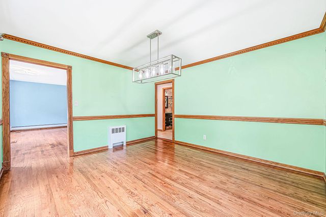 616 Pat Drive, West Islip, NY 11795