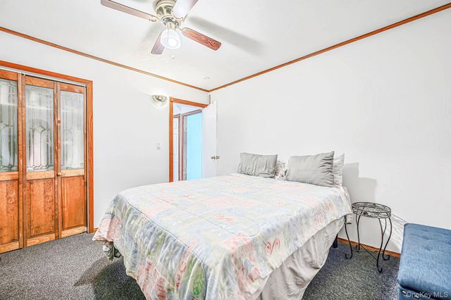 616 Pat Drive, West Islip, NY 11795