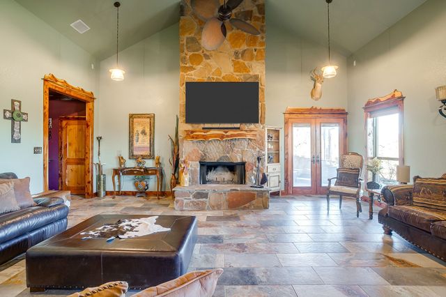 141 County Road 4793, Boyd, TX 76023