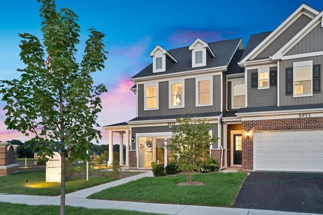 2318 Horseshoe Circle 08802, Naperville, IL 60564