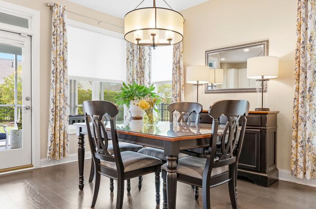 1744 Suncrest Dr., Myrtle Beach, SC 29577