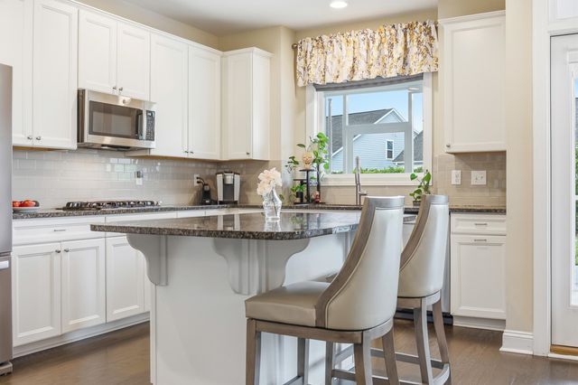 1744 Suncrest Dr., Myrtle Beach, SC 29577