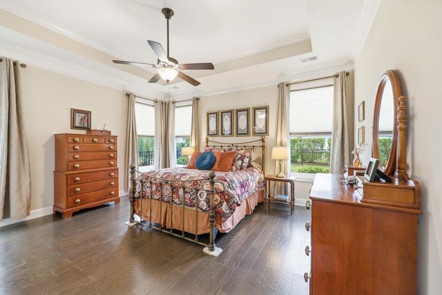 1744 Suncrest Dr., Myrtle Beach, SC 29577