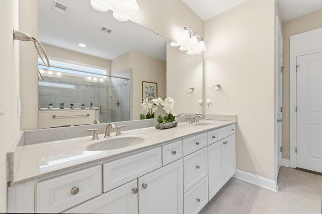 1744 Suncrest Dr., Myrtle Beach, SC 29577