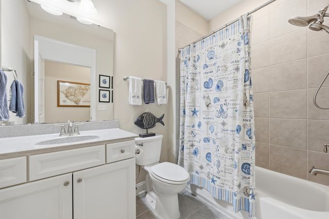 1744 Suncrest Dr., Myrtle Beach, SC 29577