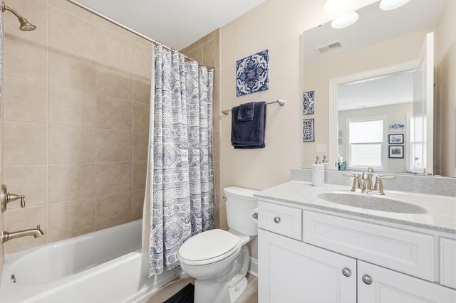 1744 Suncrest Dr., Myrtle Beach, SC 29577