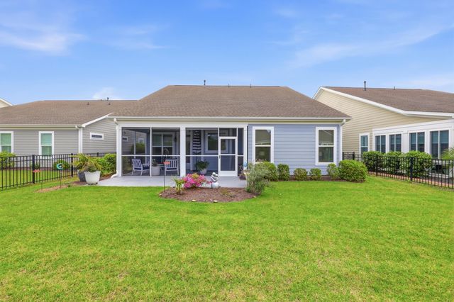 1744 Suncrest Dr., Myrtle Beach, SC 29577