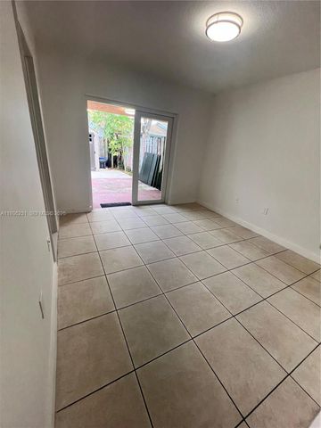 20613 SW 93rd Ave 2, Cutler Bay, FL 33189